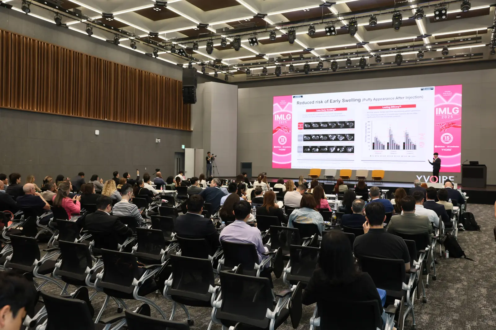 Delegates from around the world at the IMLG 2025 symposium